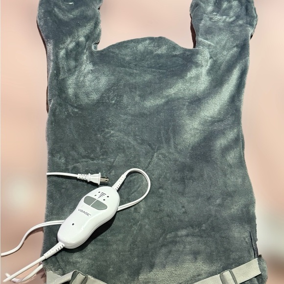 Visage Gray Heated Massage Blanket with Controller - Picture 1 of 5